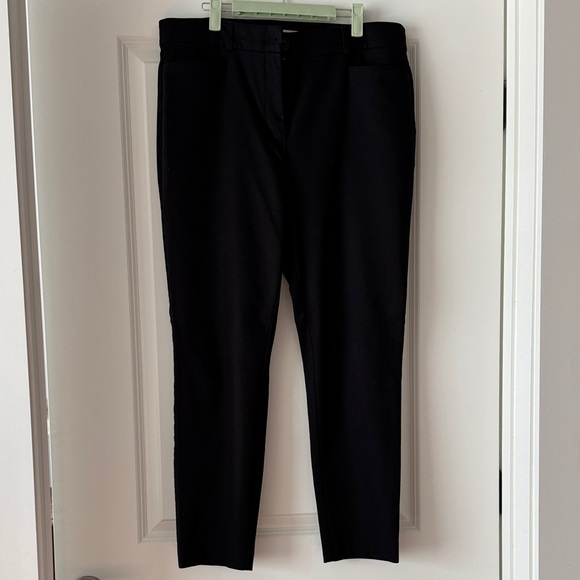 LOFT Black Sutton Skinny curvy fit Trousers - Picture 1 of 6